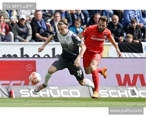 柏林赫塔力挽狂澜逆转门兴格拉德巴赫率先跻身积分榜前列