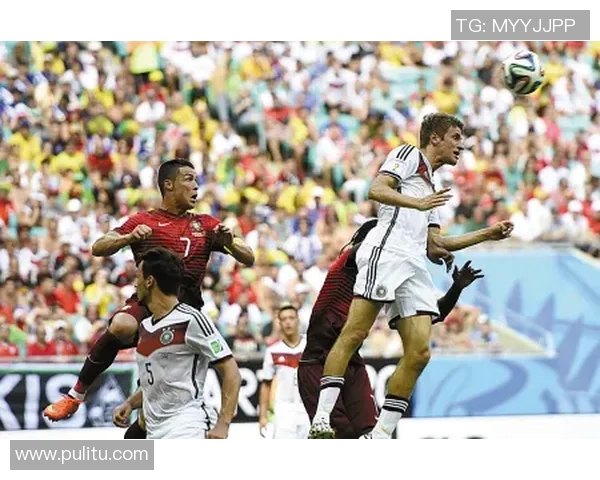 拜仁大胜弗赖堡，展现绝对统治地位