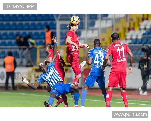 拜仁慕尼黑九连胜领跑积分榜稳坐榜首