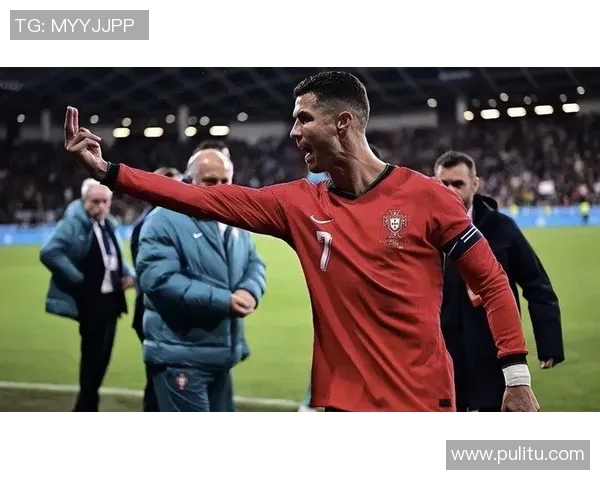 葡萄牙队长C罗独中两元，助力葡萄牙队赢得欧洲杯预选赛2024