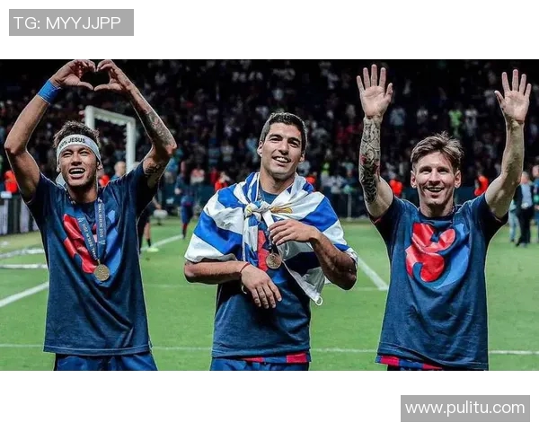 西甲最新:梅西再次入选西甲最佳阵容,领衔巴萨三将霸占前场 西甲最新:梅西再次入选西甲最佳阵容,领衔巴萨三将霸占前场