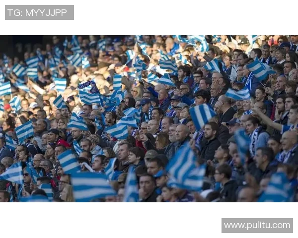 巴塞罗那主场大败，球迷呼吁俱乐部进行大规模调整